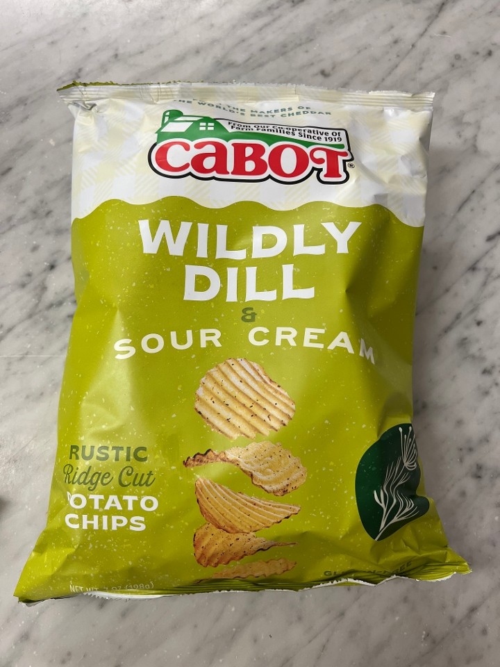Cabot Wildly Dill and Sour Cream Chips (7 oz)