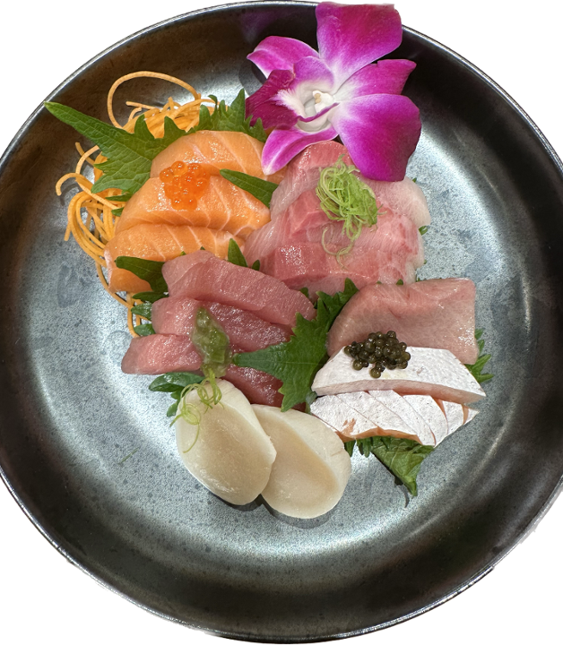 Sashimi Entree * (G)