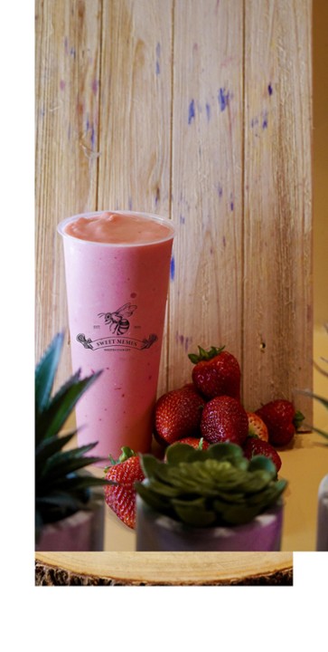 J1. Strawberry Smoothie