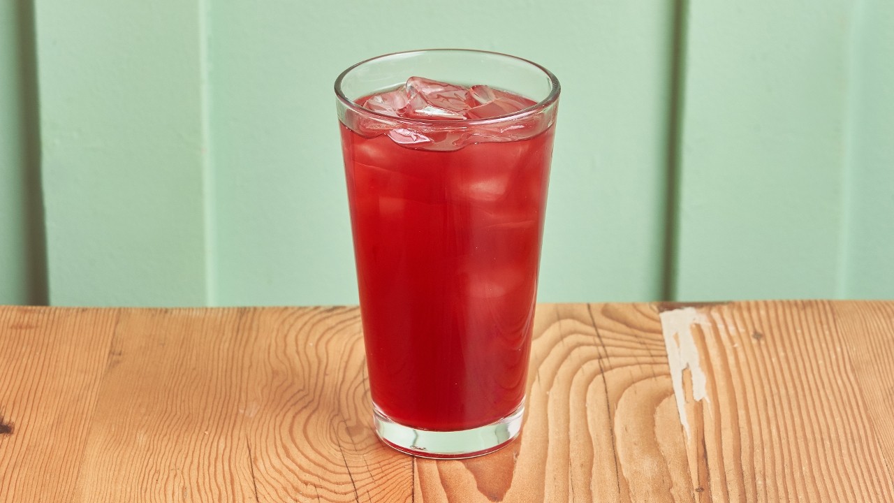 Hibiscus Ginger Iced Tea