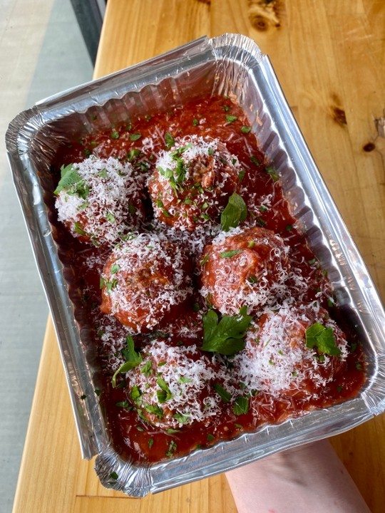 MEATBALLS & SAUCE