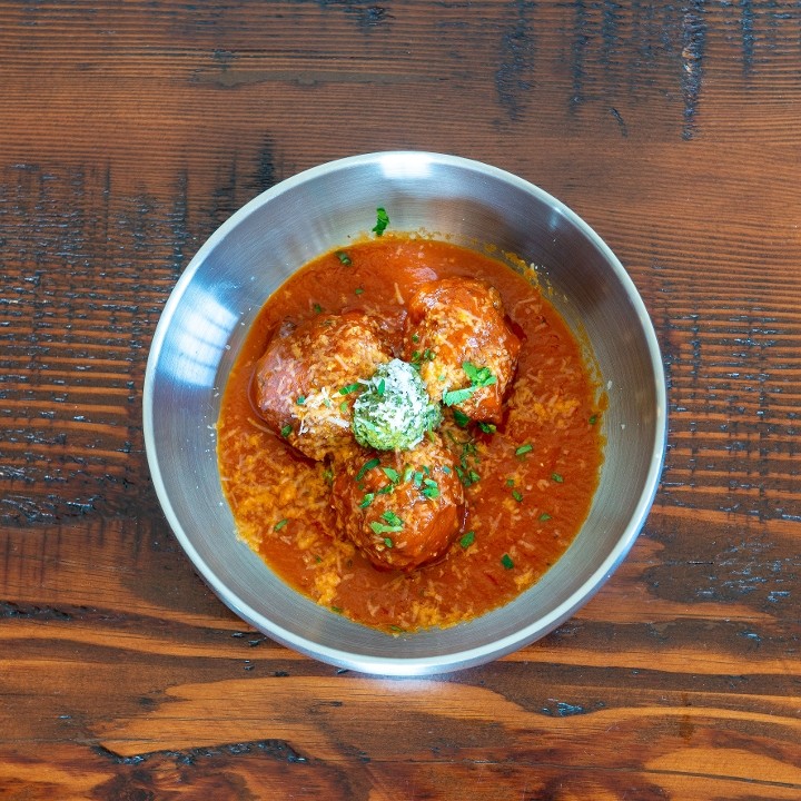 Meatballs in Marinara