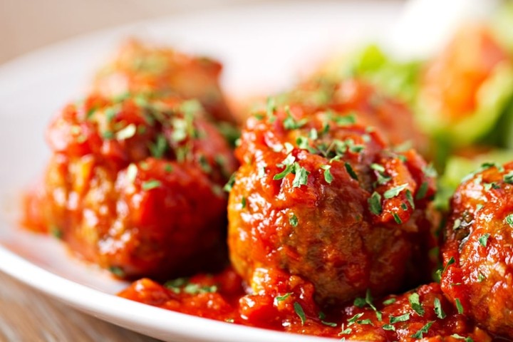 GRANDMA'S MEATBALLS