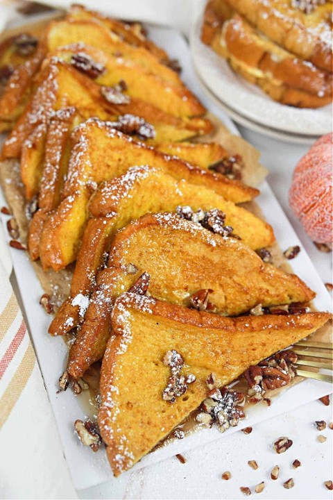 Cinnamon Crumble French Toast * Contains Walnuts