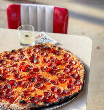 Pizza Lobo - Andersonville