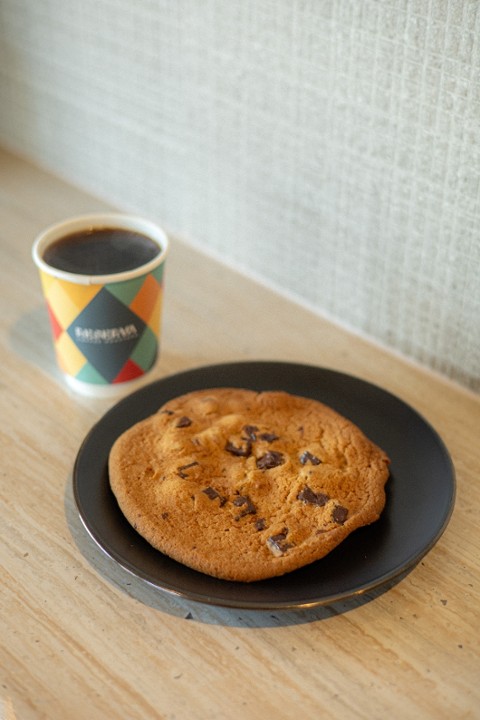 Chocolate Chunk Cookie XL