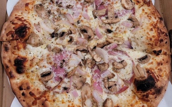 Hot Coppa Pizza