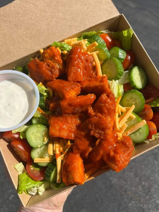 Buffalo Fried Chick'n Salad