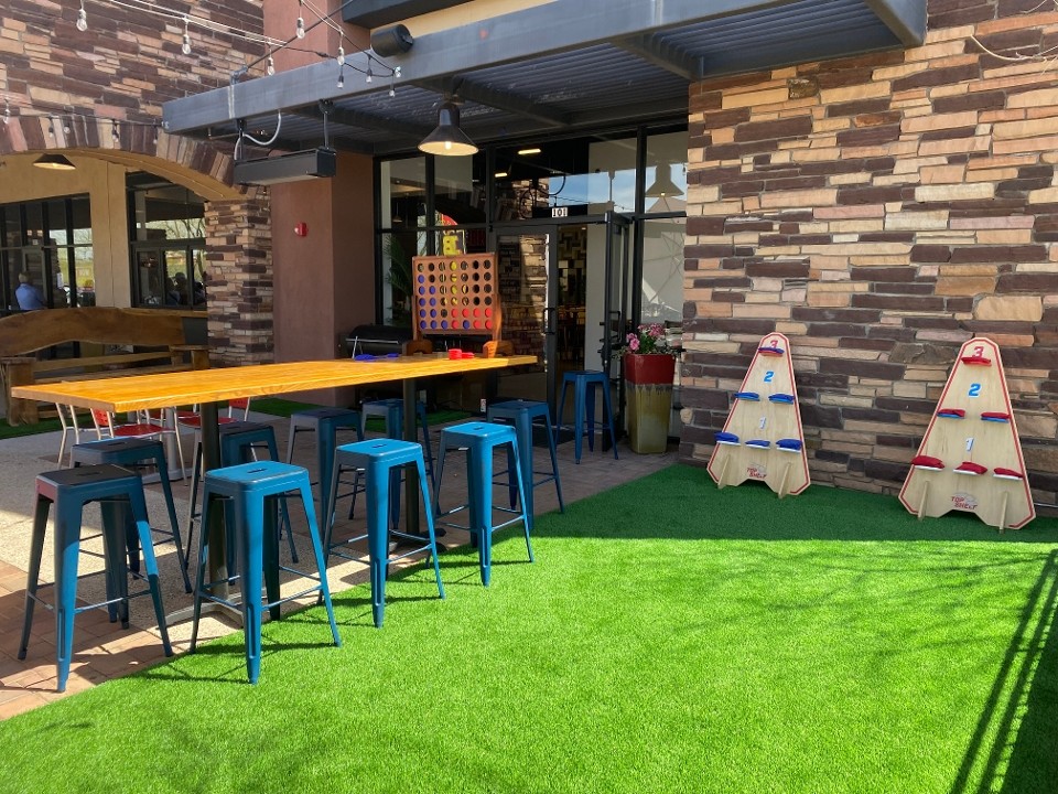 Fork & Fire Smokehouse + Taproom