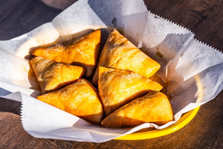 Basket Sopapillas