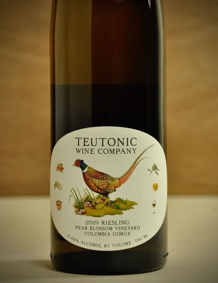 Teutonic Riesling Pear Blossom