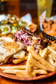 McDivot's Sports Bar and Restaurant