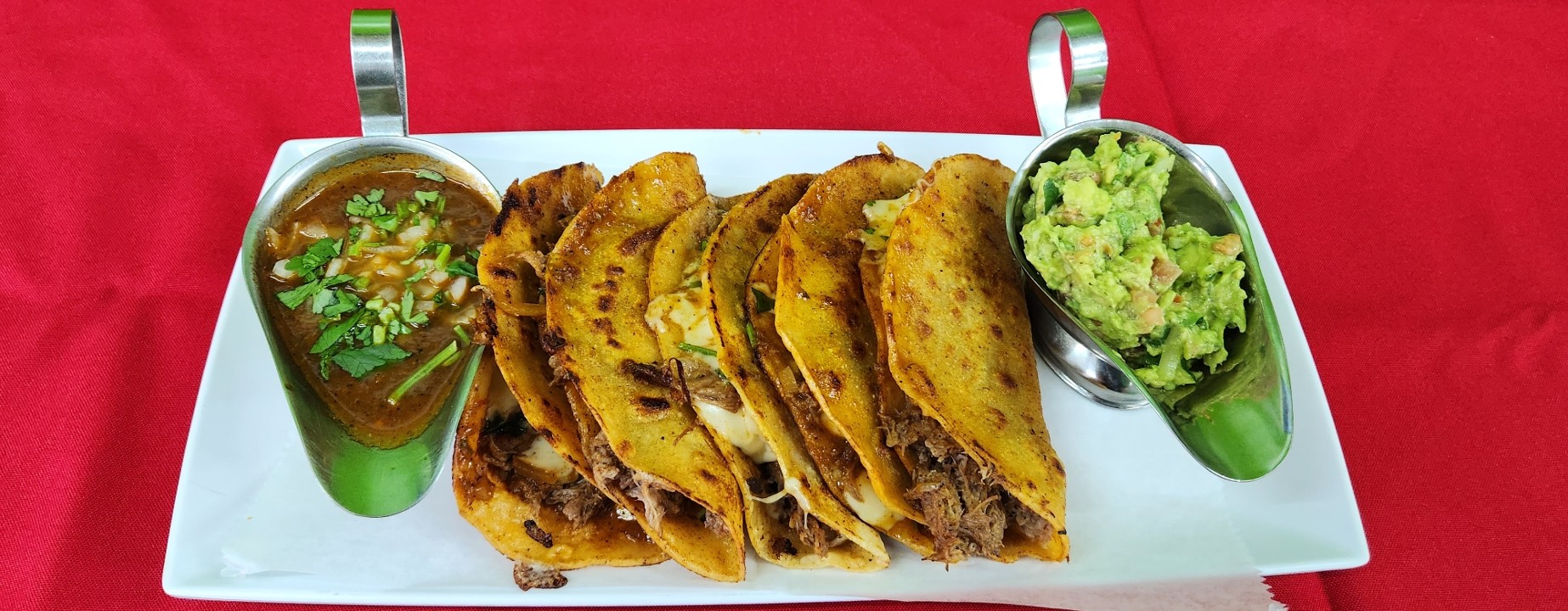 Birria tacos (4pcs)