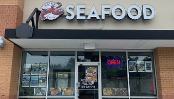 Kajun Seafood 3895 Cherokee Street, ste 621