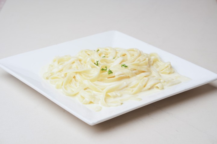 FETTUCCINI ALFREDO