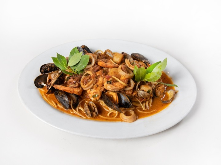 Cioppino Mediterraneo