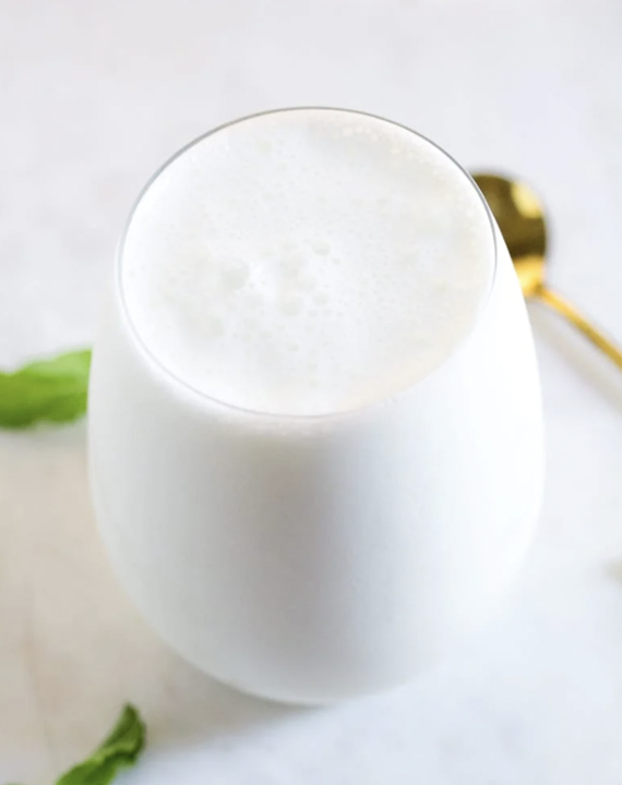 Fresh Lassi (Sweet/Salty)