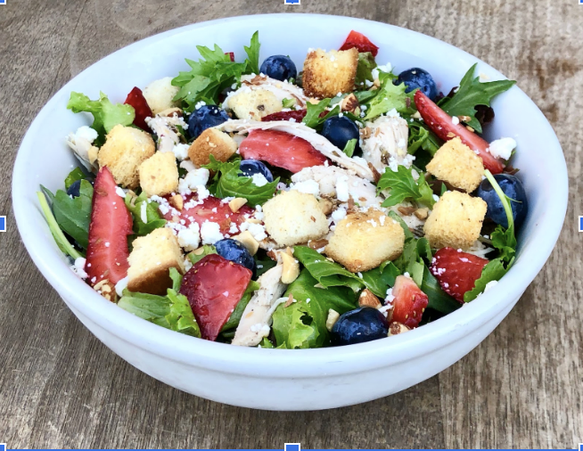 Berry & Roasted Chicken Salad