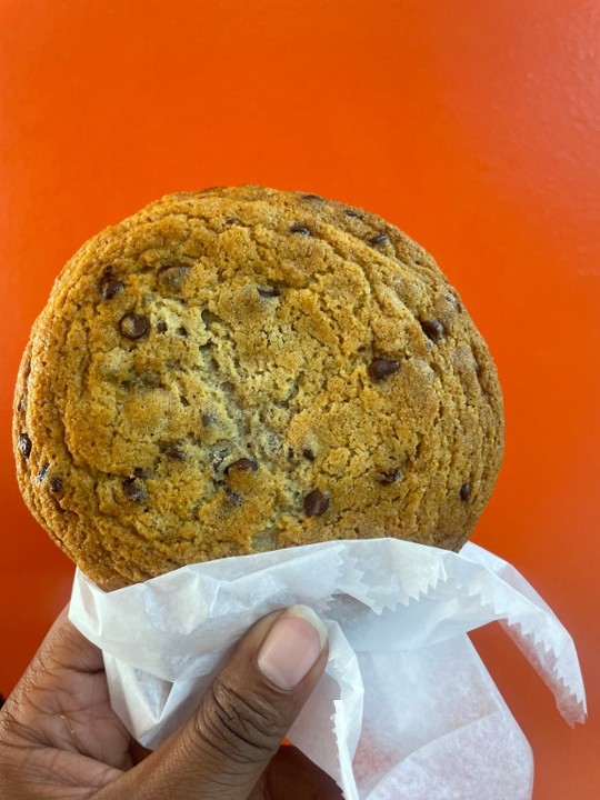 Chocolate Chip Cookie