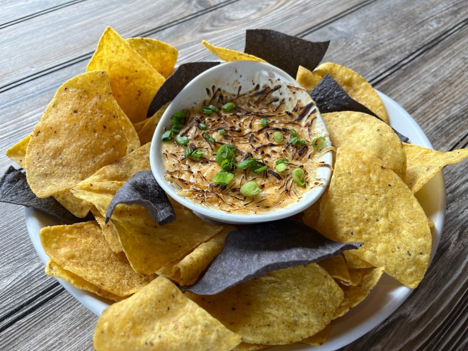 FIRE ROASTED JALAPENO CHEESE DIP