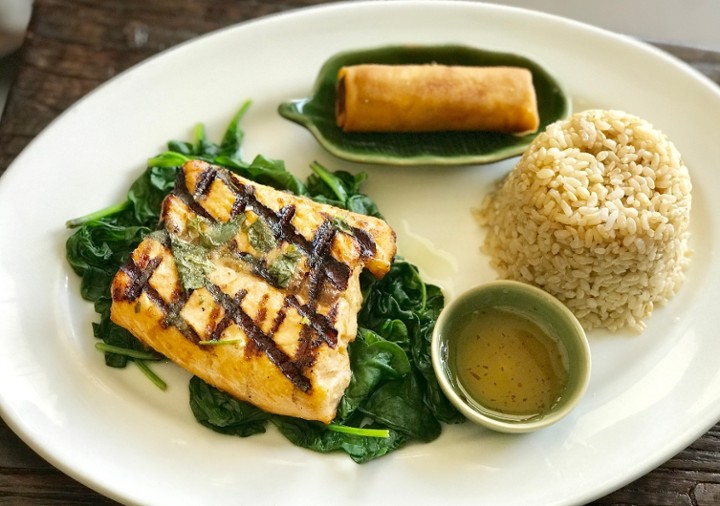 Thai Herb Crusted Salmon 8 oz - Lunch Special