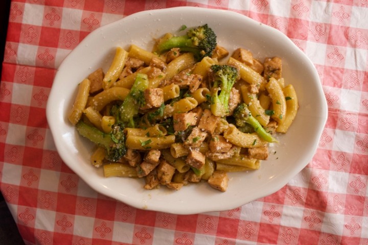 Chicken Broccoli Ziti