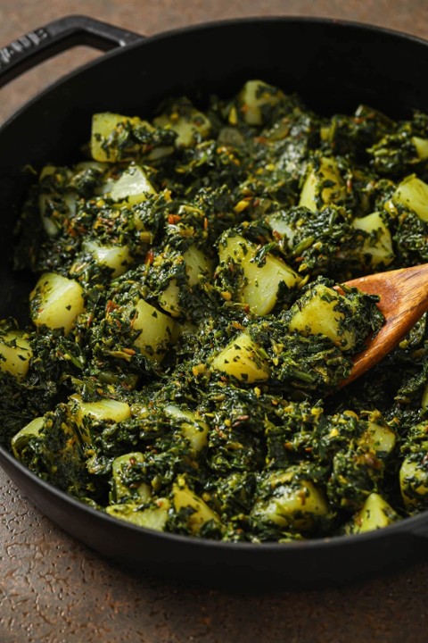 Aloo Paalak (Spinach n Potato) - VEGAN