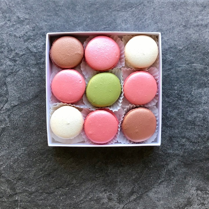 9 piece assorted Macaron