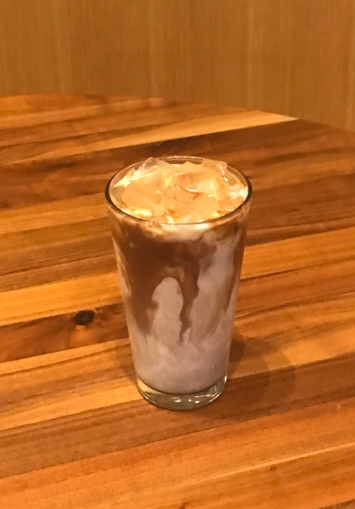 Iced Madagascar Vanilla Latte