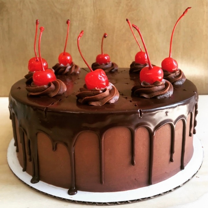 Chocolate Cherry Cake | Slice
