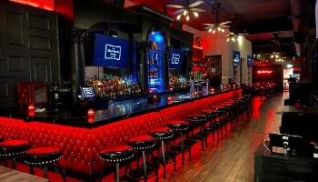Black Barrel Tavern - West Loop 1061 West Madison Street