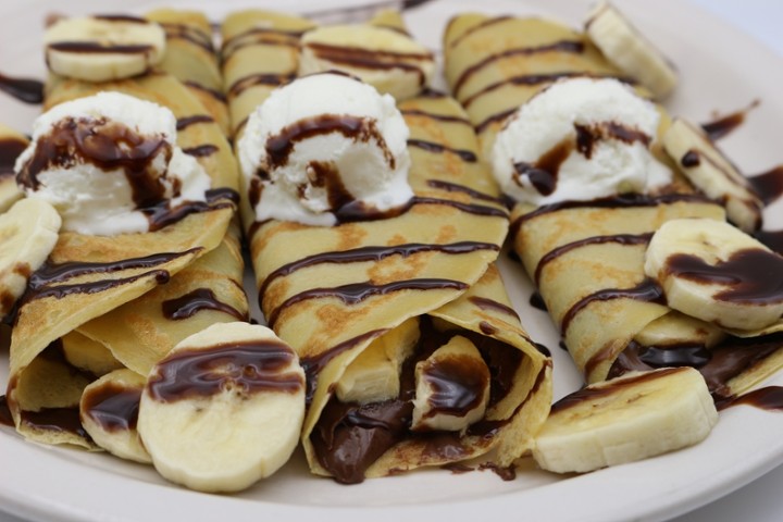 Nutella & Bananas Crepes