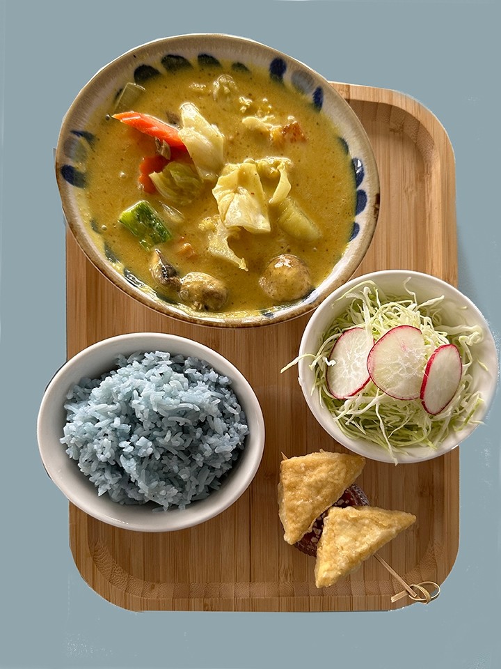 Vegan Yellow Curry Lunch Set