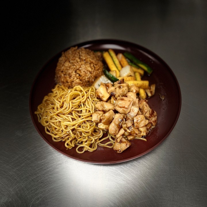 Hibachi Chicken Yakisoba