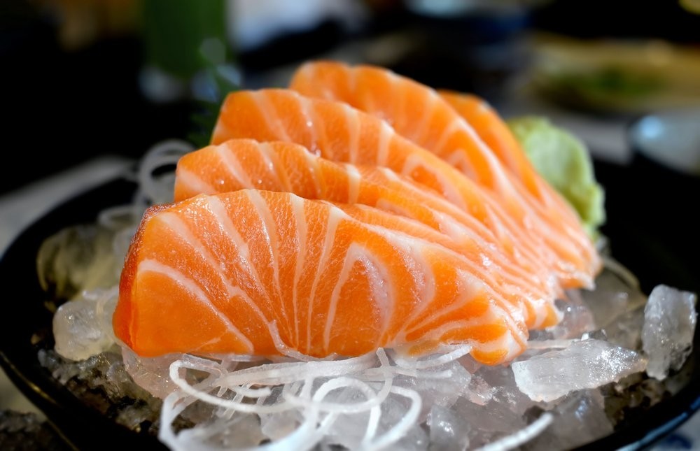 4 Pcs Salmon Sashimi Appetizer