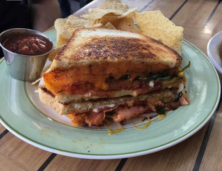 Vegan Grilled Cheese con Hierbas (V)