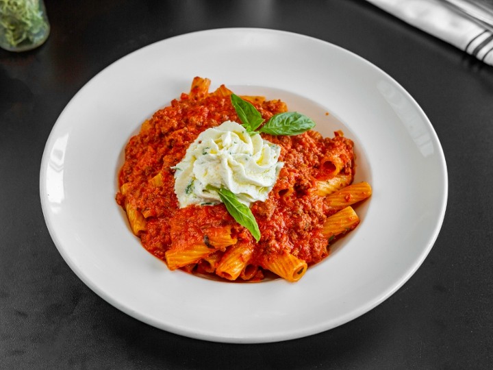 Rigatoni Bolognese