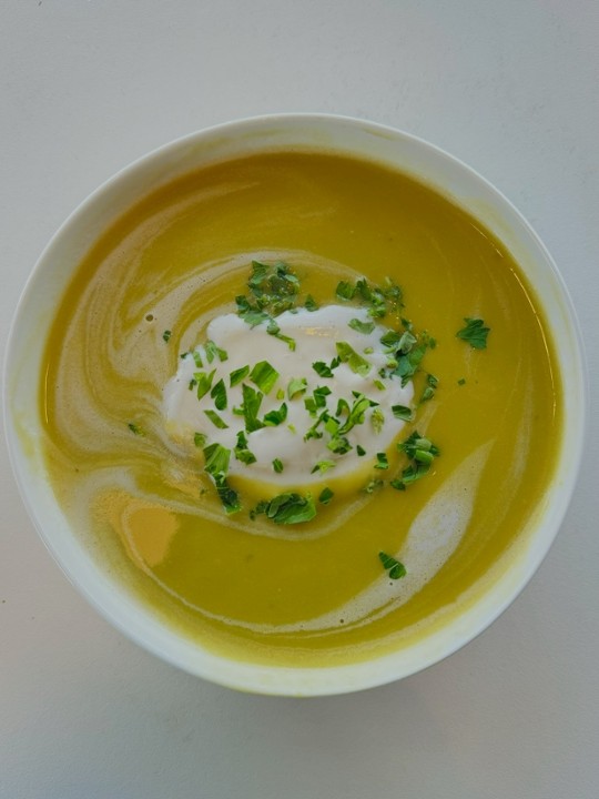 pea soup + mint creme fraiche gf veg