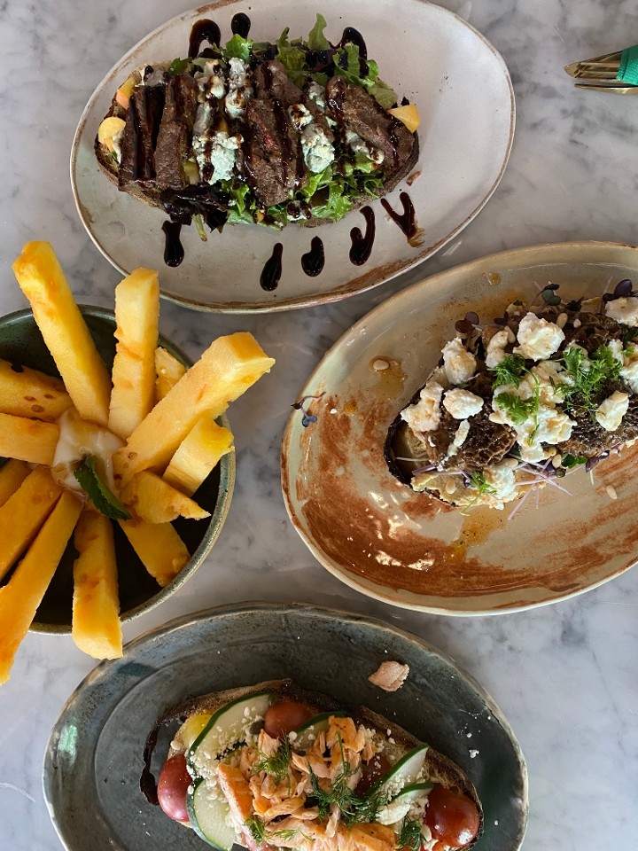 Ivy Cafe - Coffee Tartines and Things