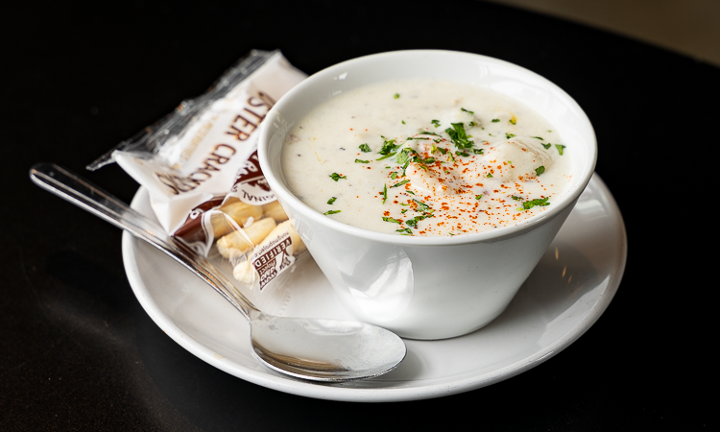 Yaquina Bay clam Chowder ( Cup)