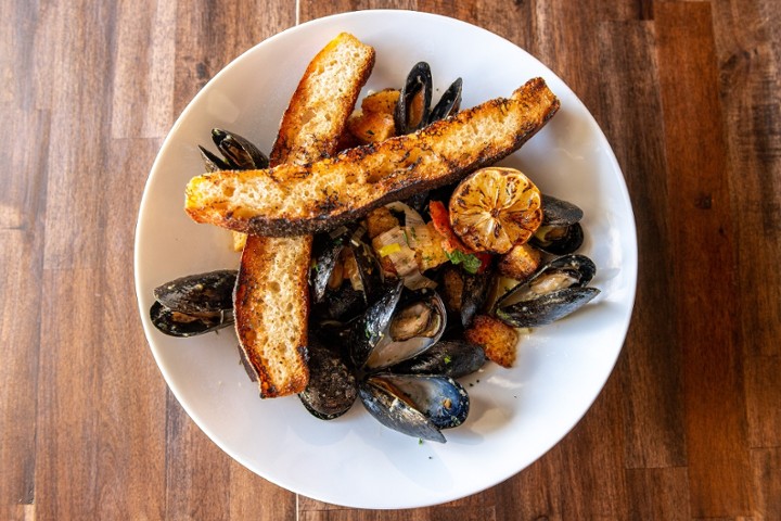 Diamondback Beer Mussels