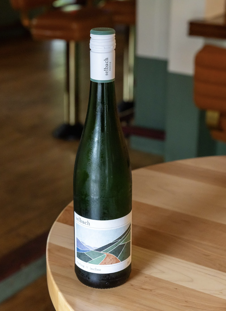 Glass Riesling - Selbach Incline