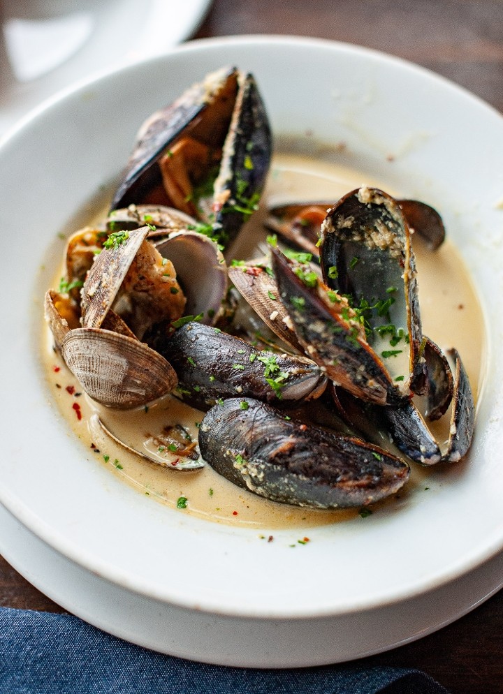 Clams Mussels