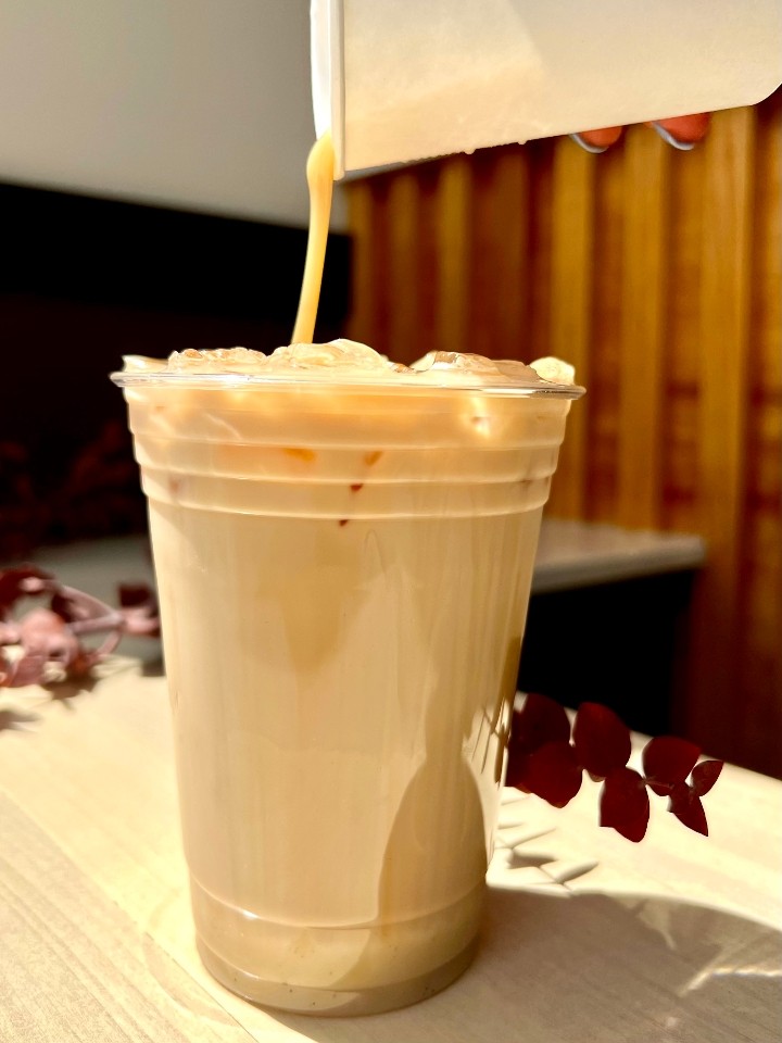 Iced Brown Sugar Maple Latte