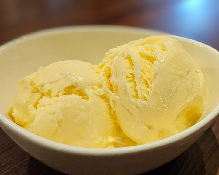 Ice Cream (2 Scoops)
