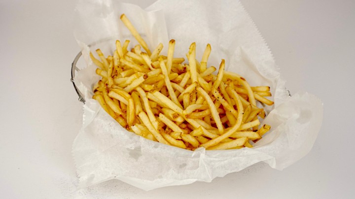 Basket Shoestring Fries