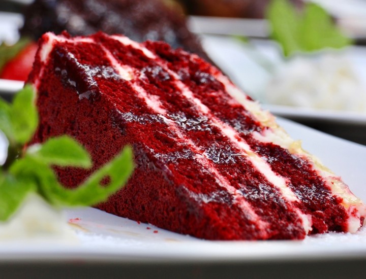 D'Hennessy Red Velvet Cake