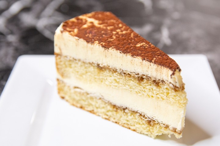 Tiramisu Cake