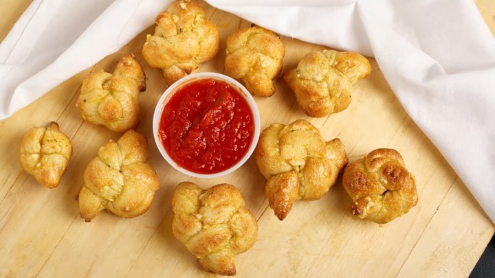 Large Garlic Knots