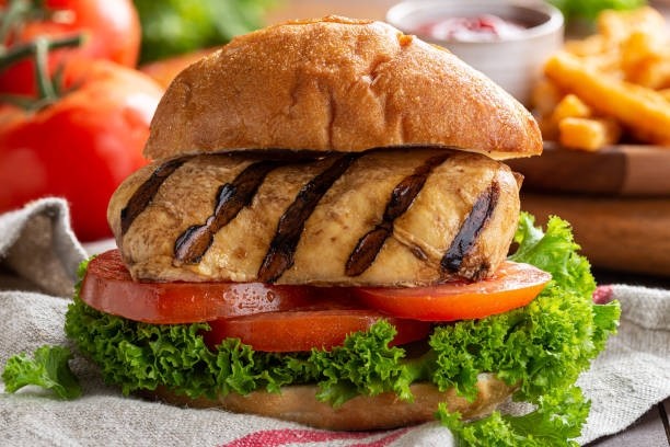 GRILLED CHICKEN SANDWICH